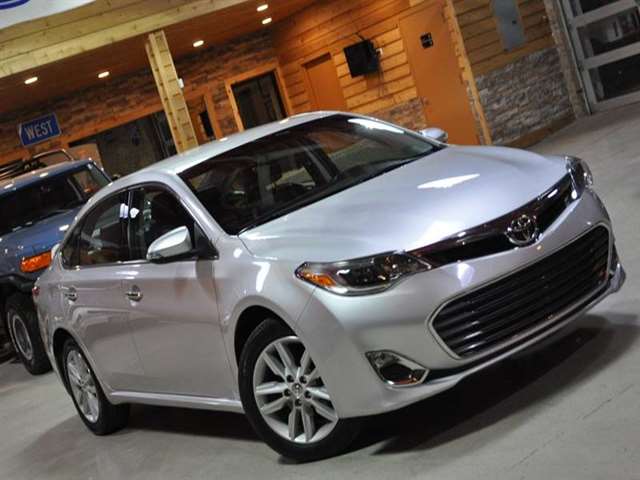 Toyota Avalon 2013 photo 22